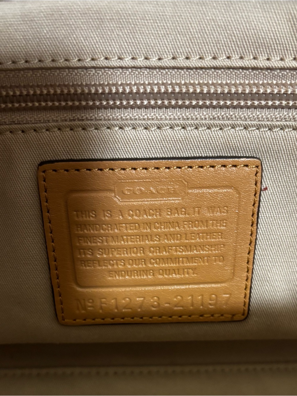Coach Archive 2012 Taylor Satchel with Double Kisslocks - Picture 8 of 8